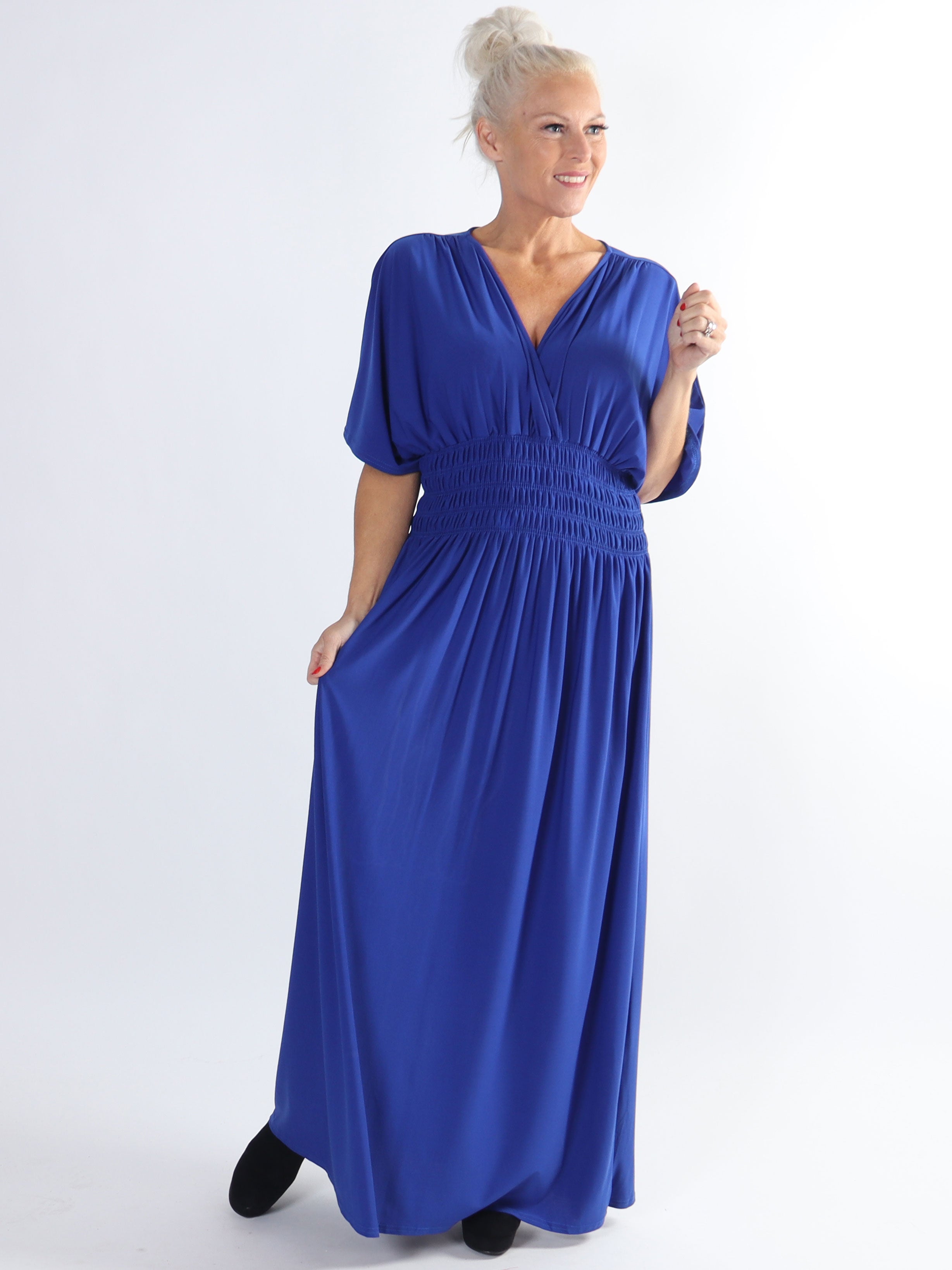 Pams Plain - Elastisk plus size kjole med smock